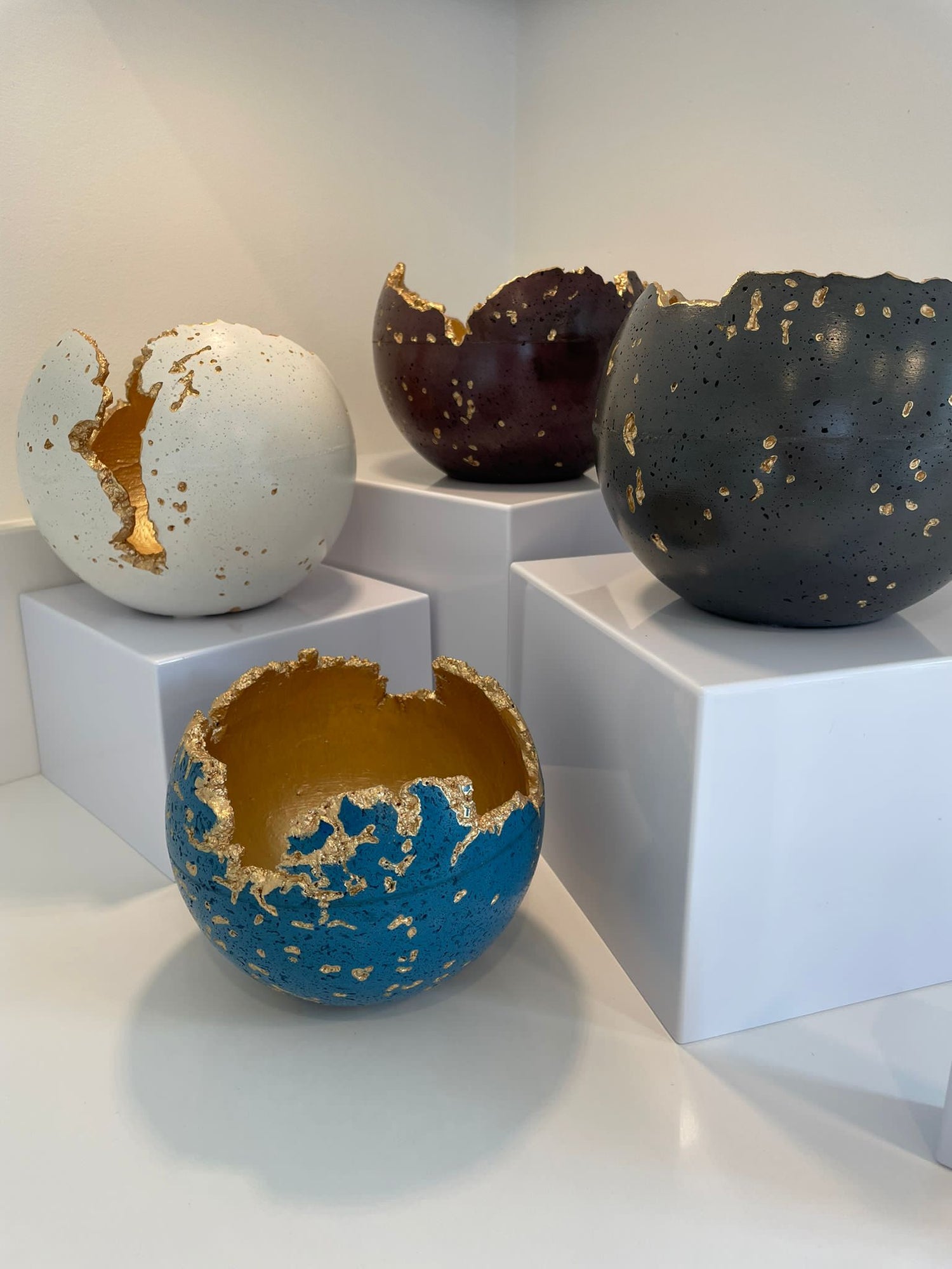 Planters & Home Decor