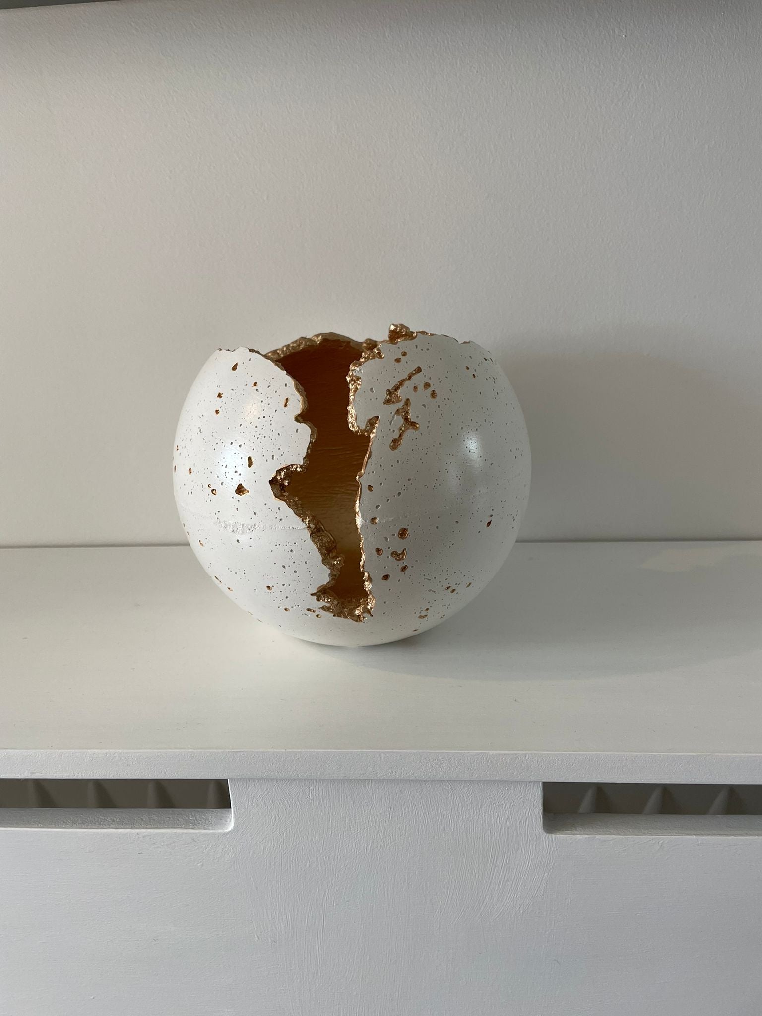 White Concrete Decorative Sphere Planter – Wabi-Sabi Inspired Elegance image 8