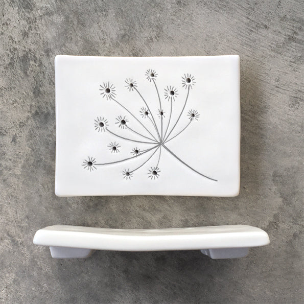Cow Parsley Soap Stand – Practical Elegance with a Touch of Nature image 3