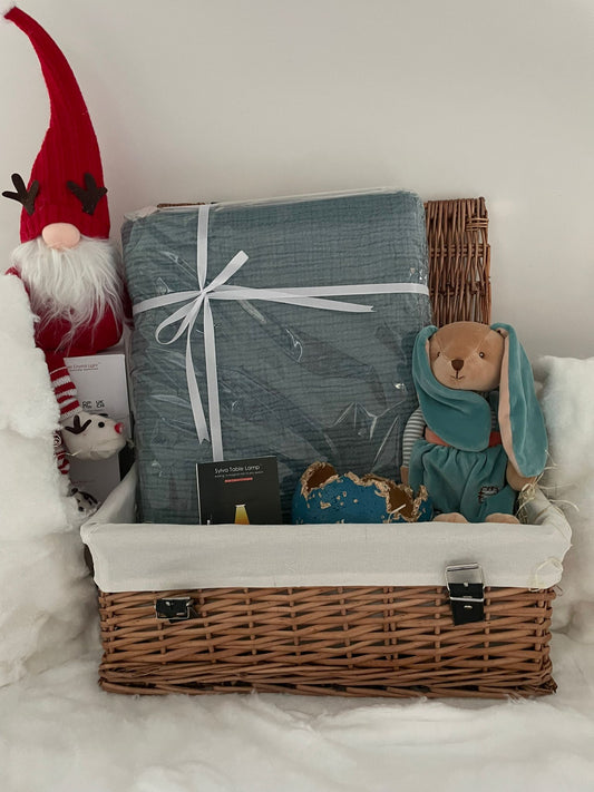 The Cosy Home Christmas Hamper – A Luxurious Gift for Home Lovers