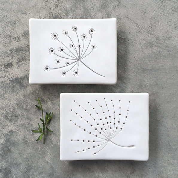 Cow Parsley Soap Stand – Practical Elegance with a Touch of Nature image 2