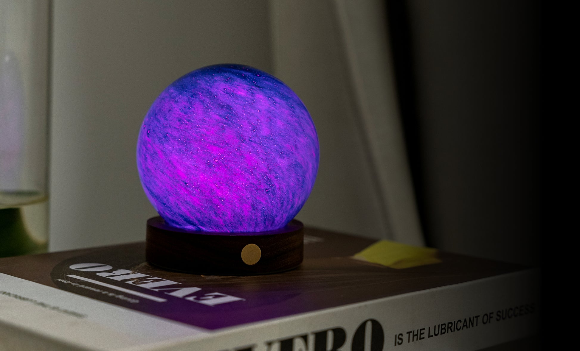 Galaxy Breeze Mini Astraglass Light – A Celestial Symphony in a Compact Glow image 5