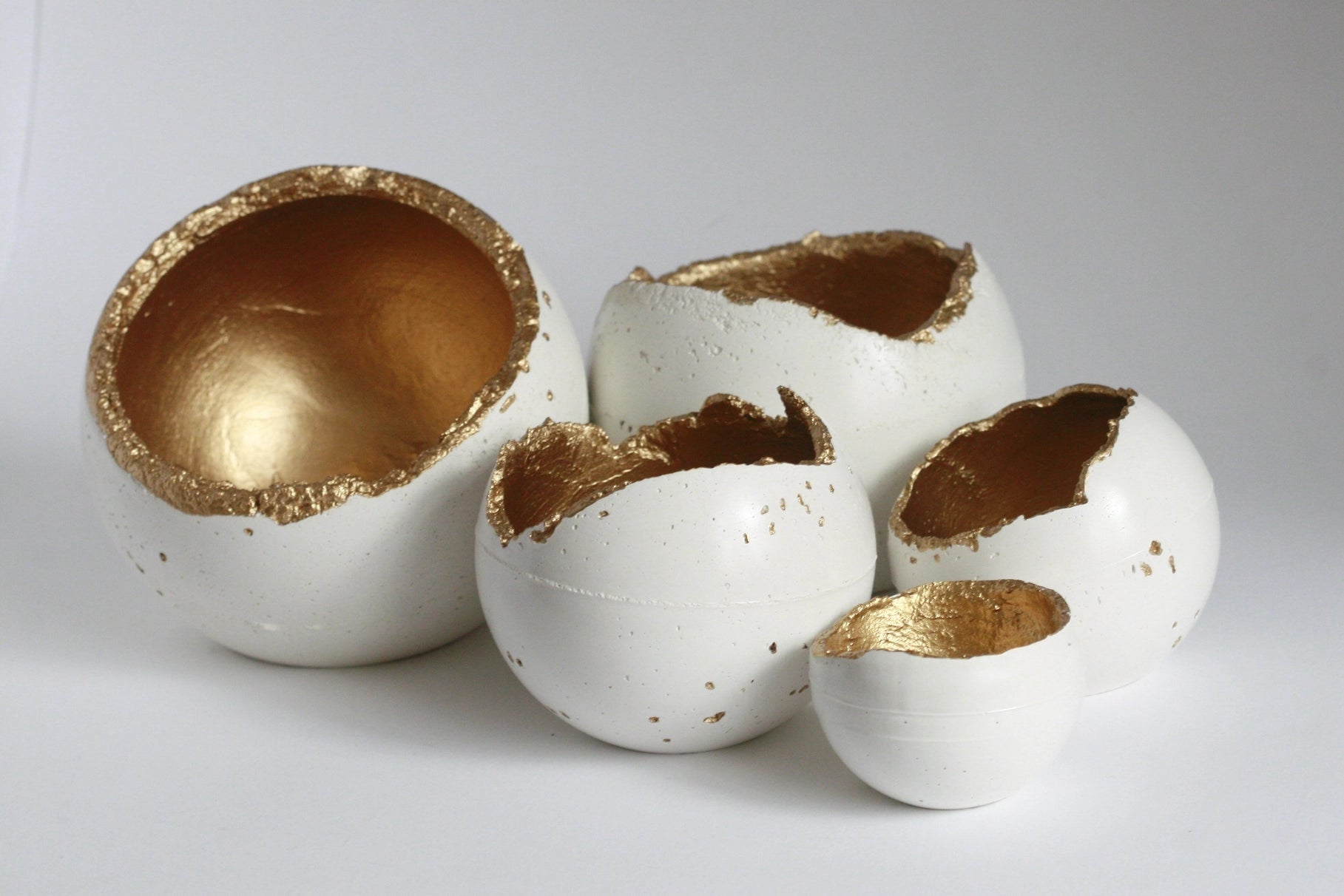White Concrete Decorative Sphere Planter – Wabi-Sabi Inspired Minimalism image 1