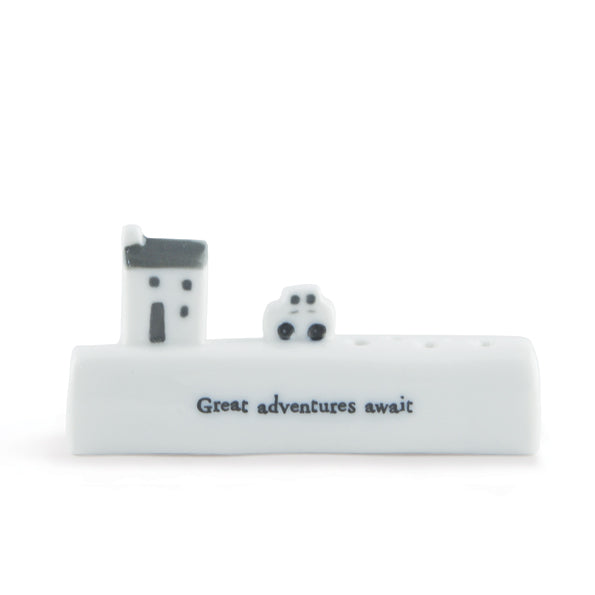 Holder – Great Adventures Await image 1