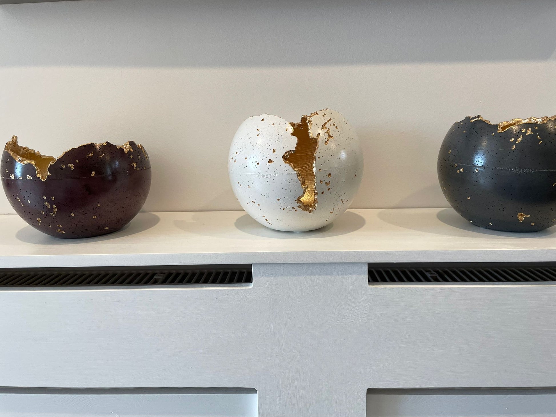 White Concrete Decorative Sphere Planter – Wabi-Sabi Inspired Elegance image 7