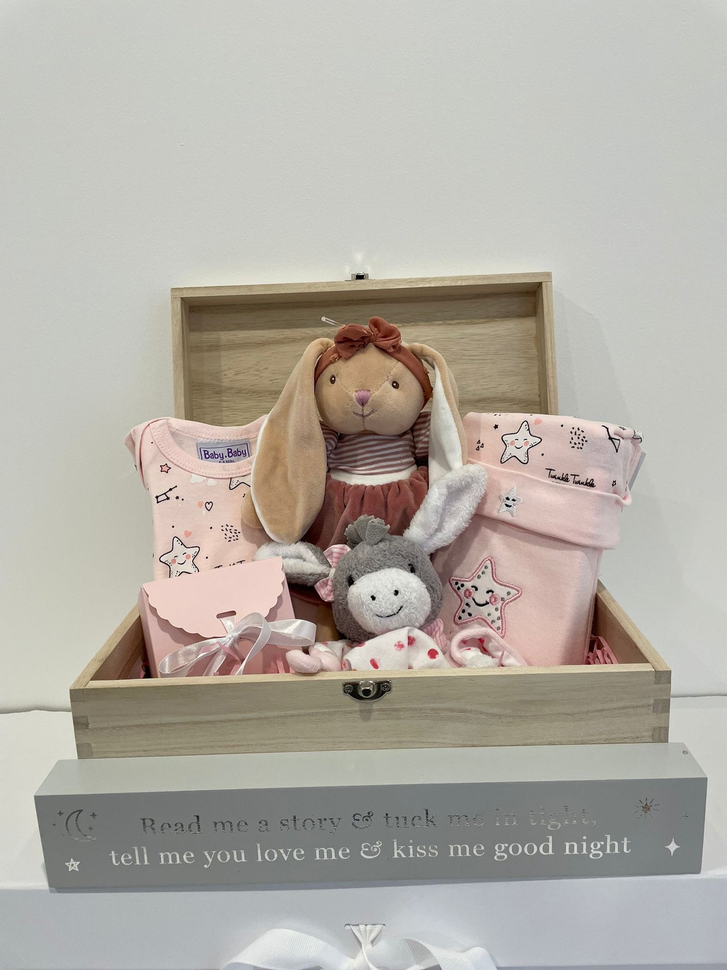 Baby Pink Luxury Gift Set