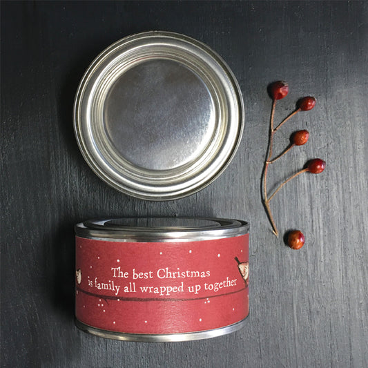 “Best Christmas is Family” Red Robin Candle – Festive Warmth with a Heartfelt Message image 0